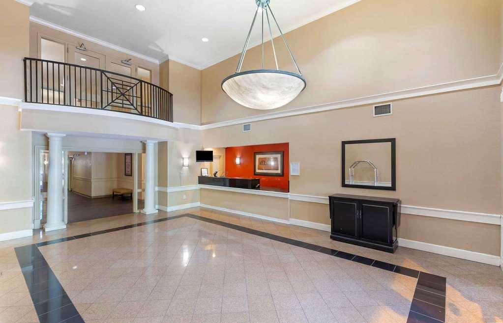 Extended Stay America Suites - Raleigh - Rtp - 4919 Miami Blvd Durham megye  Beltér fotó