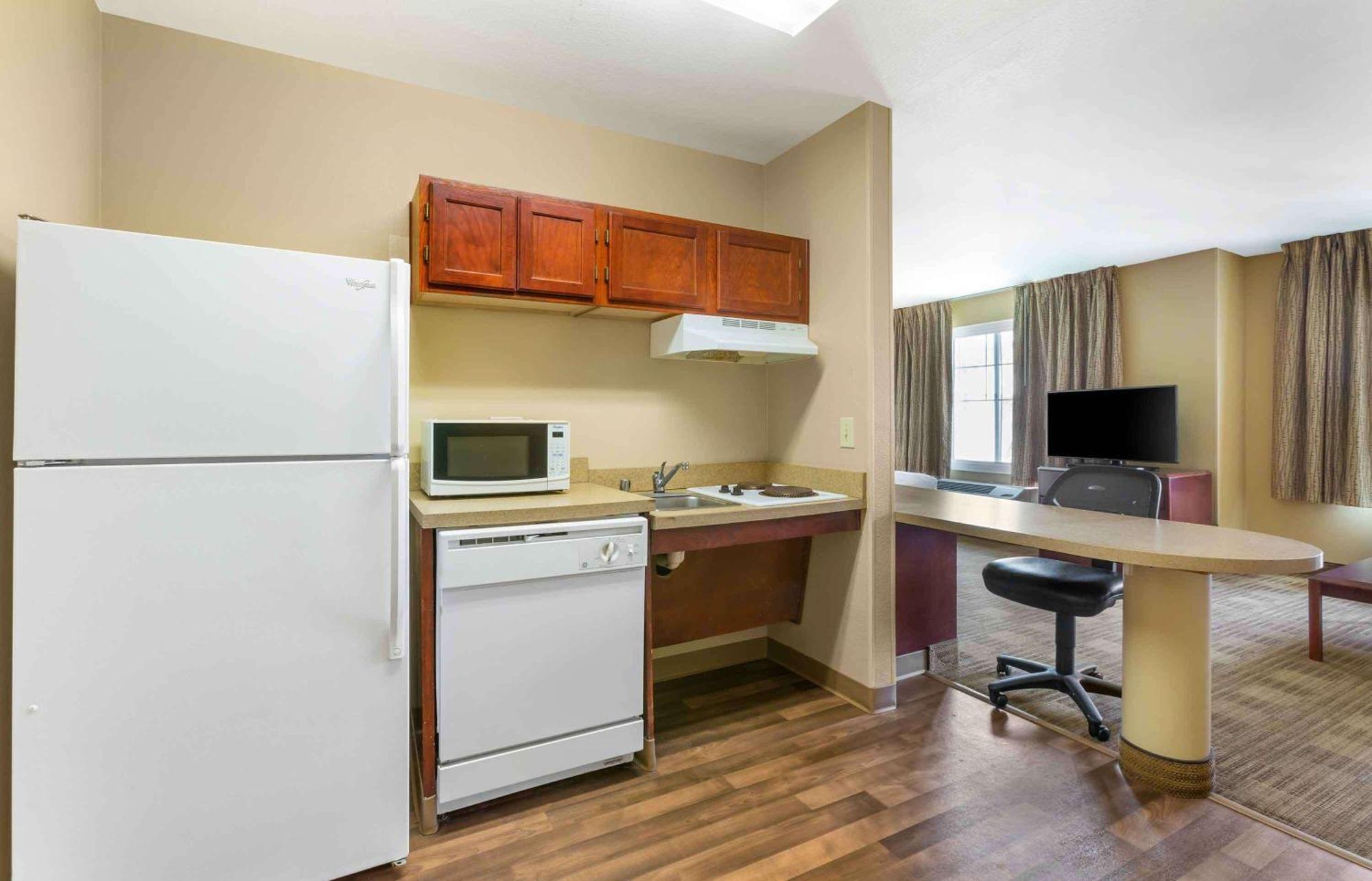 Extended Stay America Suites - Raleigh - Rtp - 4919 Miami Blvd Durham megye  Kültér fotó