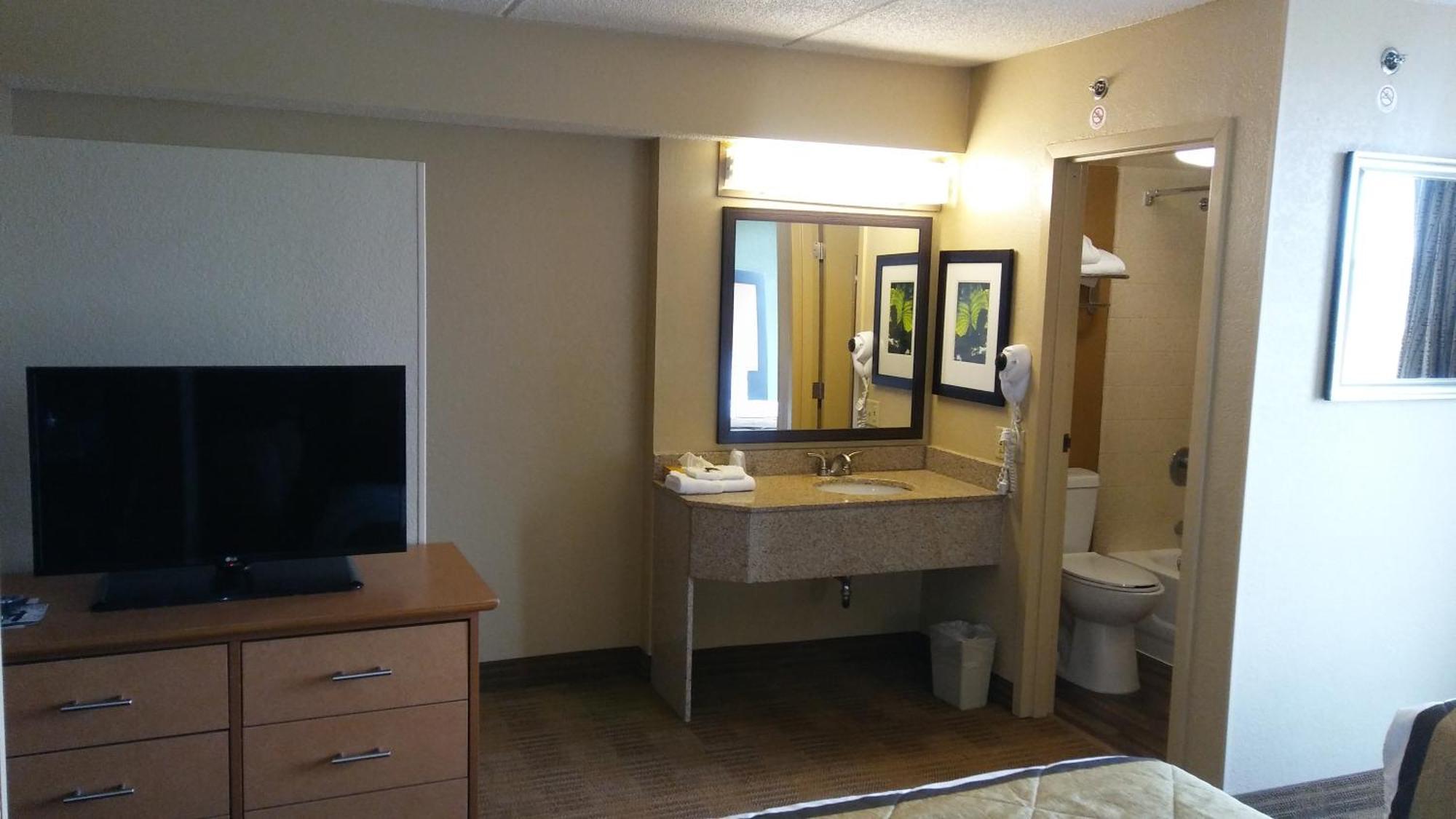 Extended Stay America Suites - Raleigh - Rtp - 4919 Miami Blvd Durham megye  Kültér fotó