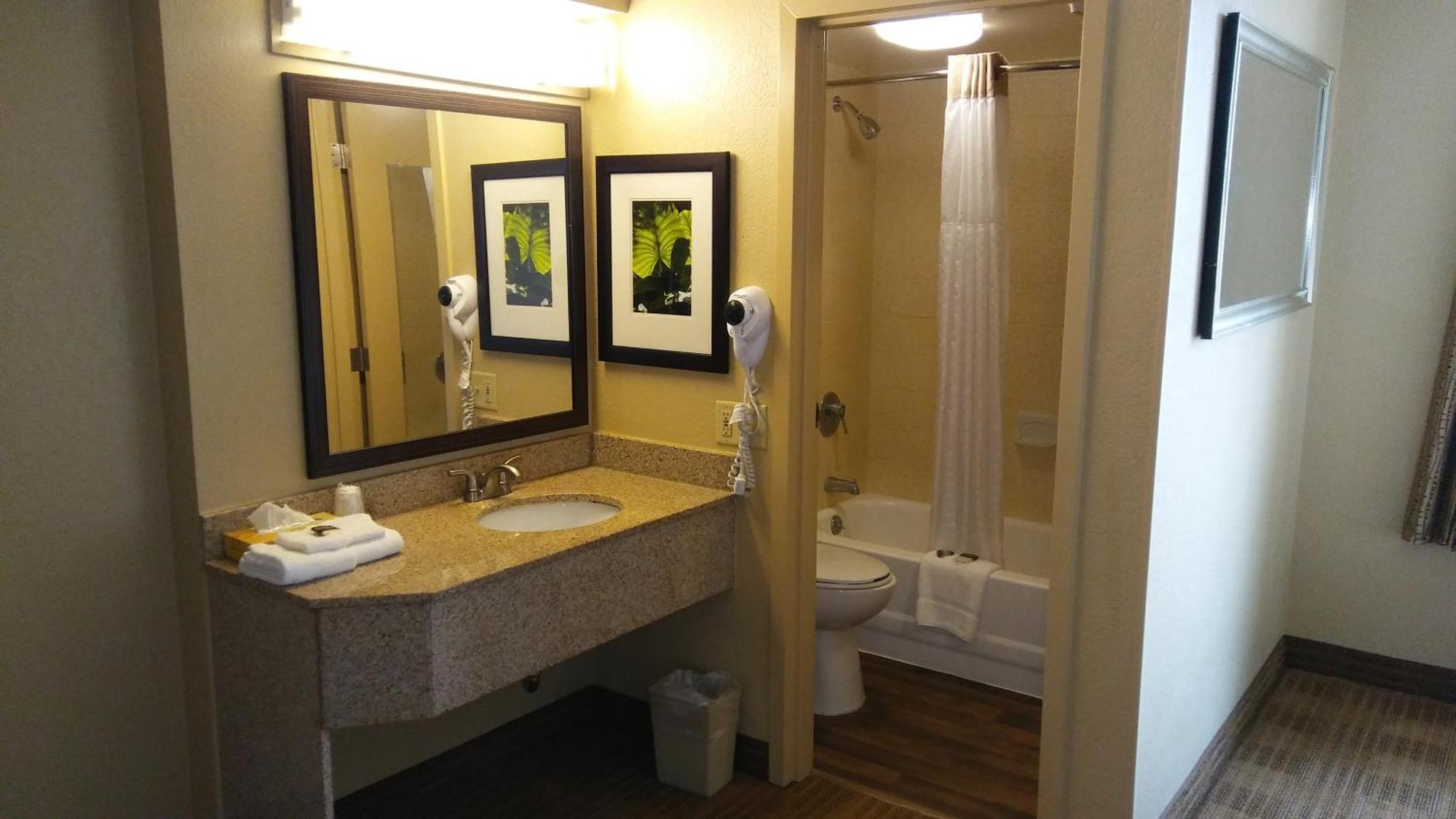 Extended Stay America Suites - Raleigh - Rtp - 4919 Miami Blvd Durham megye  Kültér fotó