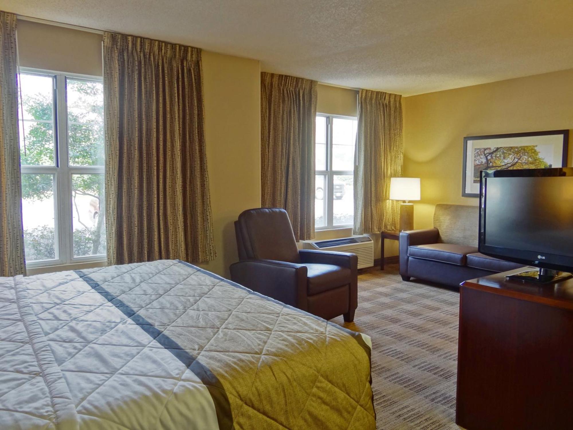 Extended Stay America Suites - Raleigh - Rtp - 4919 Miami Blvd Durham megye  Kültér fotó